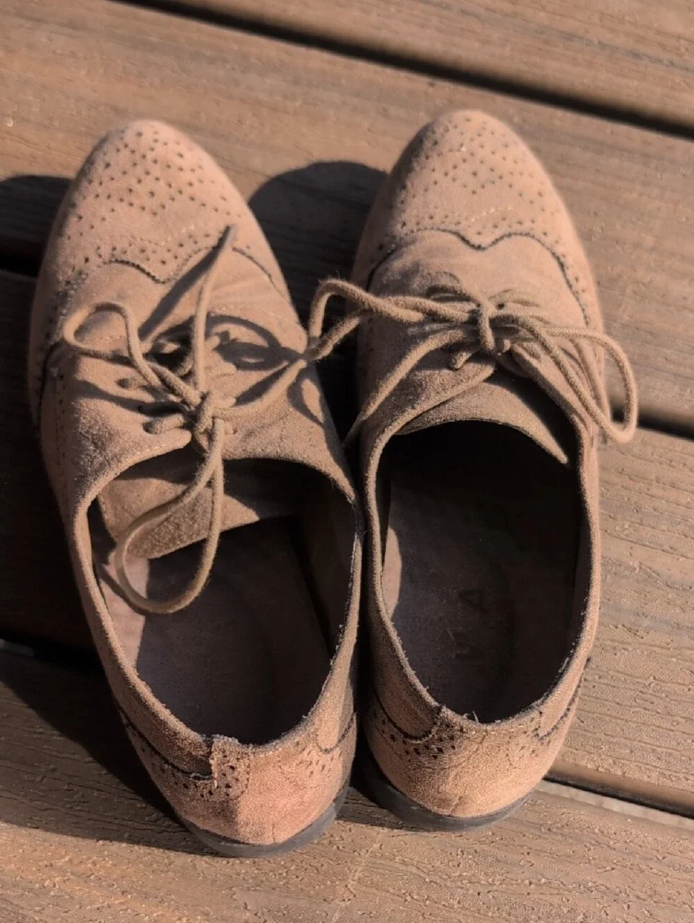 MIA suede wingtip